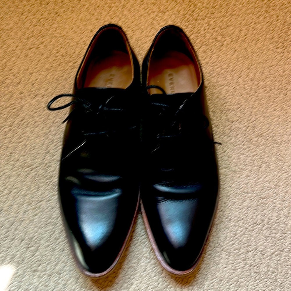 Everlane Oxford